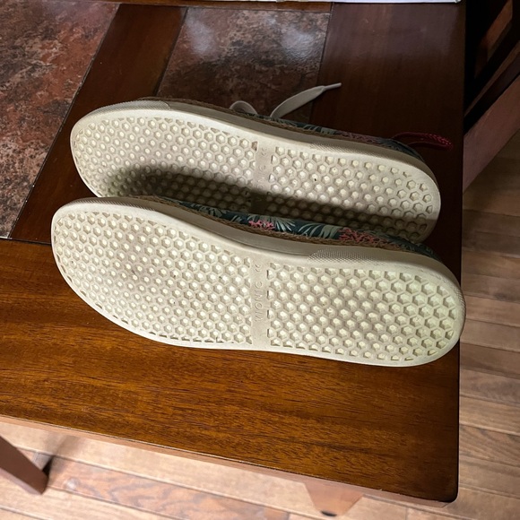 Vionic Tropical Hattie Sneakers Size 9 - Picture 5 of 7